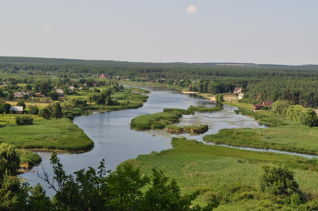 Maliovnytsya Dybintsy Exterior foto